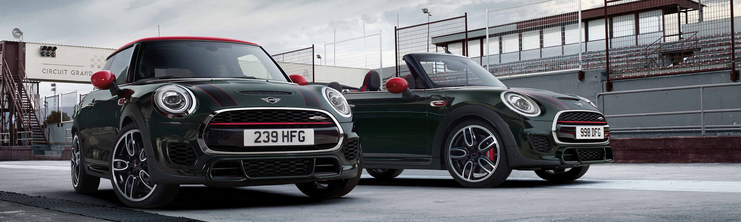 JCW вид спереди