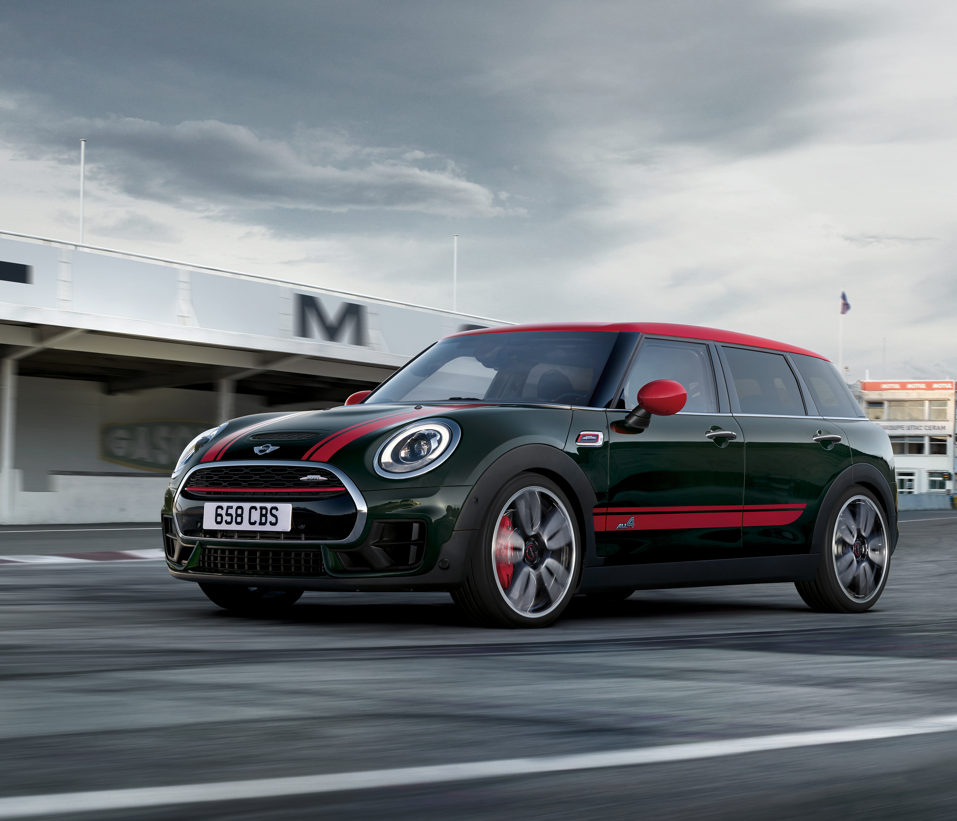 MINI JOHN COOPER WORKS CLUBMAN