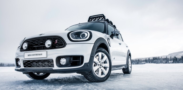 MINI  