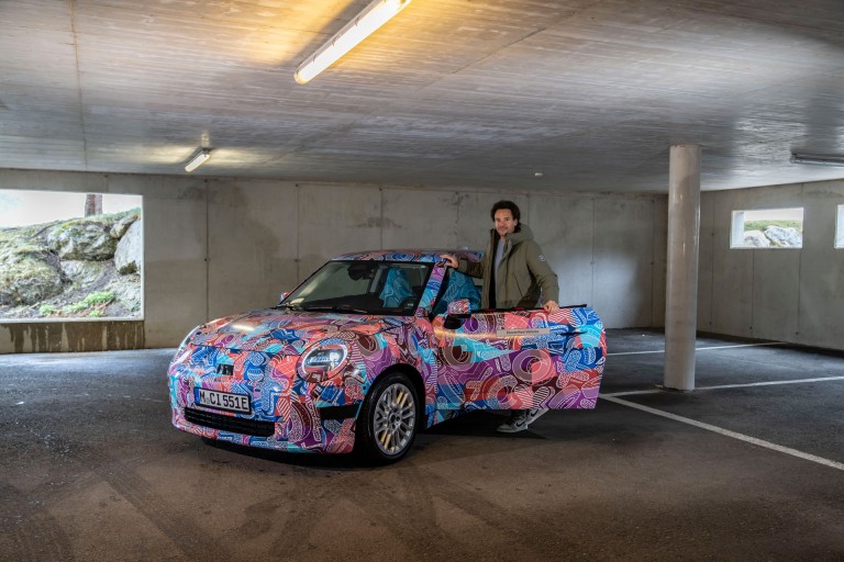 Oliver Heilmer, Head of MINI Design, and the new MINI Electric. 