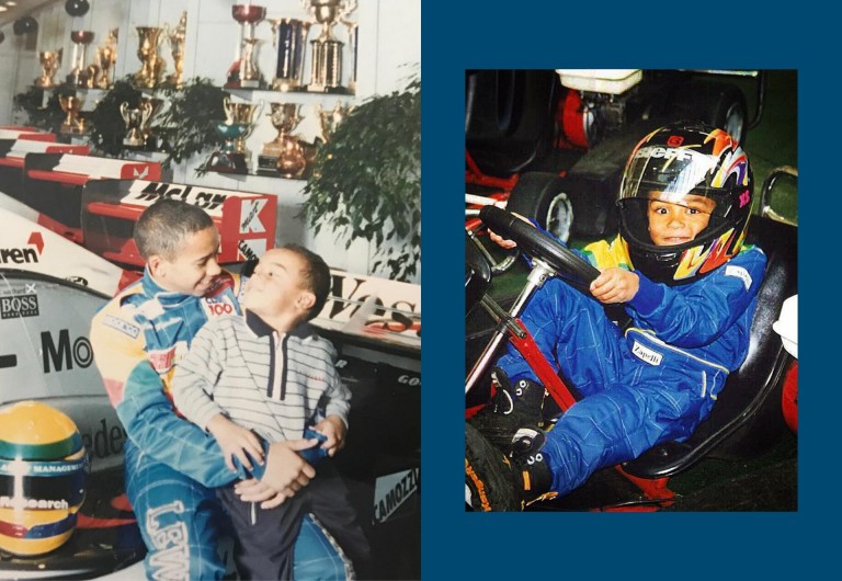 Фото Ника и Льюиса: детская фотография Ника и его старшего брата Льюиса.  Льюис в гоночном комбинезоне держит Ника.   Фото Ника:   Ник за рулем карта. Он одет в синий гоночный комбинезон и черный шлем с рисунком. 