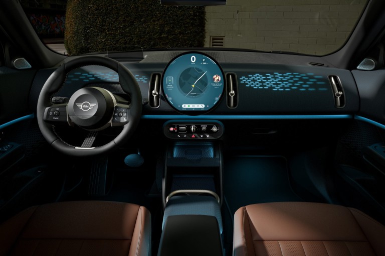 MINI all-electric Countryman - sustainability - recycled fabrics