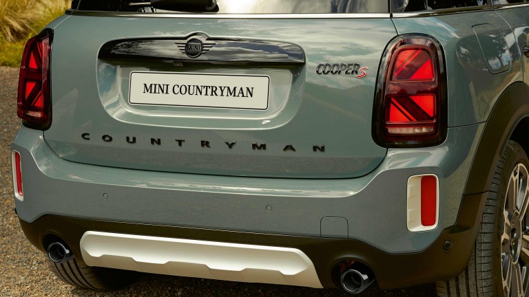 MINI Countryman F60 – rear bumper design